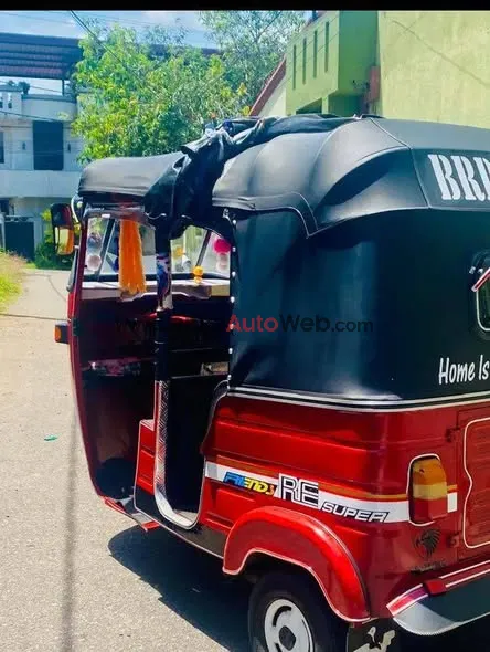 සුපිරියක් සොයන්නෙකුට