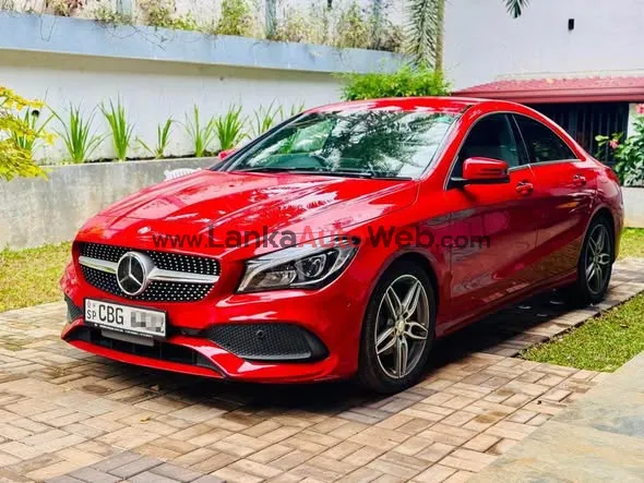 Benz CLA180,අතට-34.75