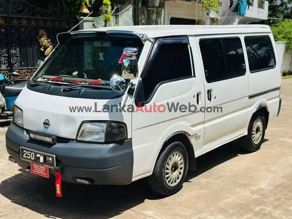 MAZDA BONGO photo 2