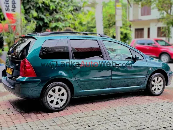 PEUGEOT 406 1999 photo 2 in Ragama, Gampaha